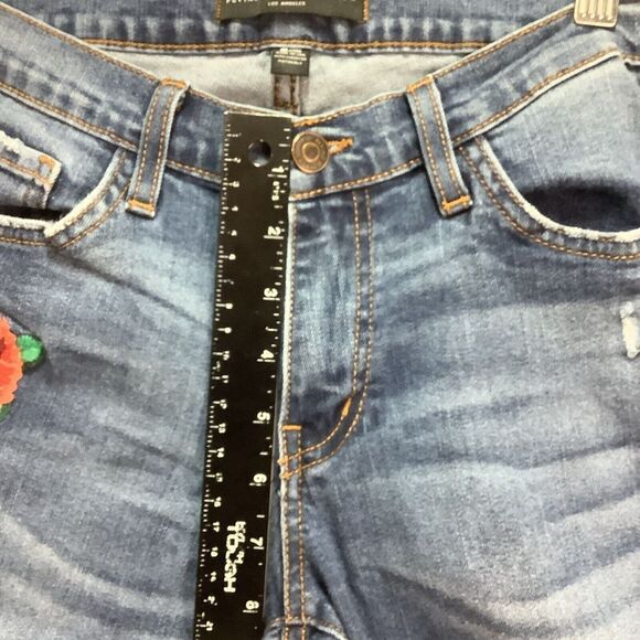 Flying monkey platinum jeans Women's Size 29 Skinny Embroidery Flower Distressed - Picture 5 of 13